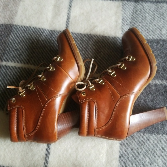 Michael Kors Shoes - Michael Kors boots size 7